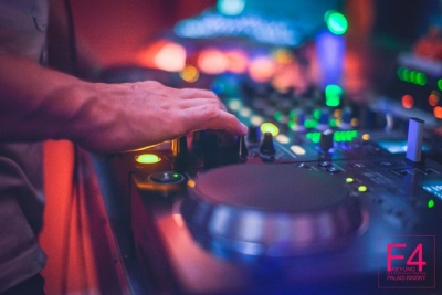 we love house 08.11.14